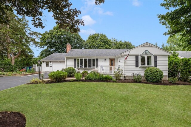 81 Edmond Dr, Warwick, RI 02886 - photo 1