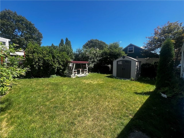 63 Maplecrest Dr, Pawtucket, RI 02861 - photo 20