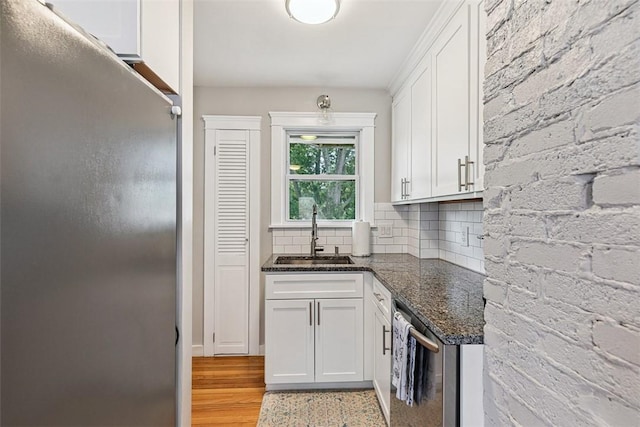 54 Locust St, East Providence, RI 02915 - photo 23