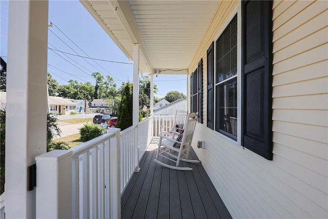 71 Francis Ave, East Providence, RI 02915 - photo 3