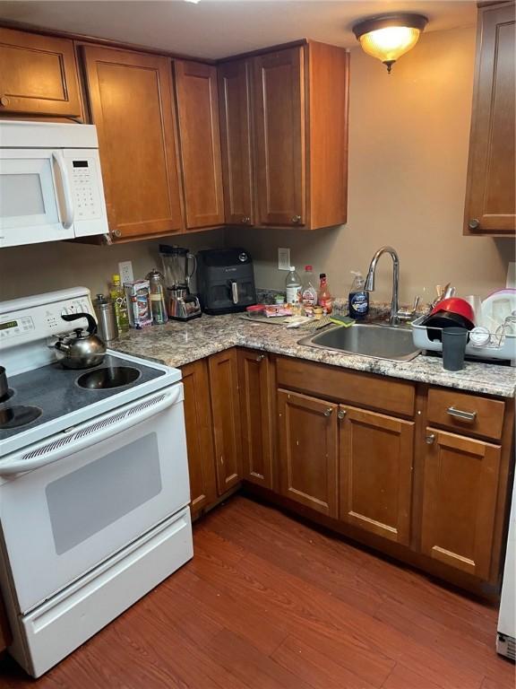 1732 Broad St, Cranston, RI 02905 - photo 12