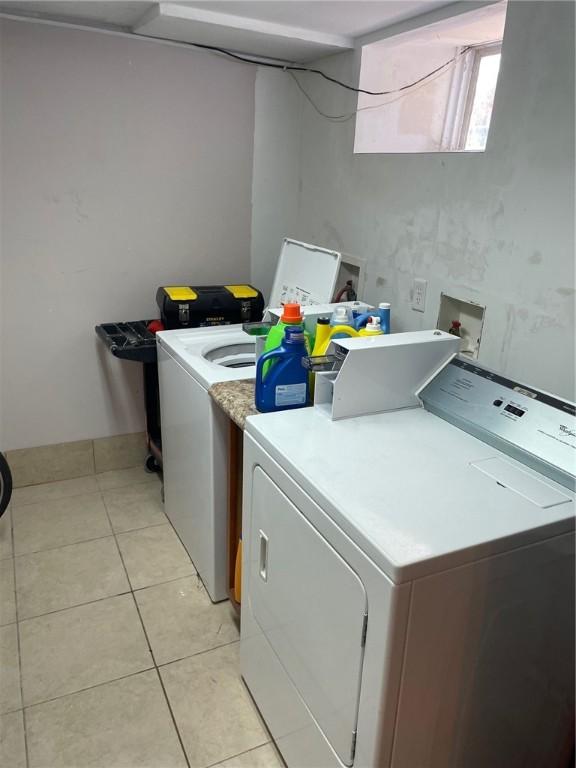 1732 Broad St, Cranston, RI 02905 - photo 23
