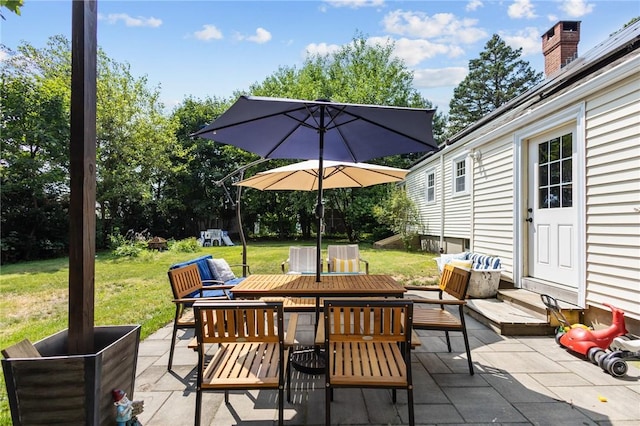 65 Circuit Dr, East Providence, RI 02915 - photo 4