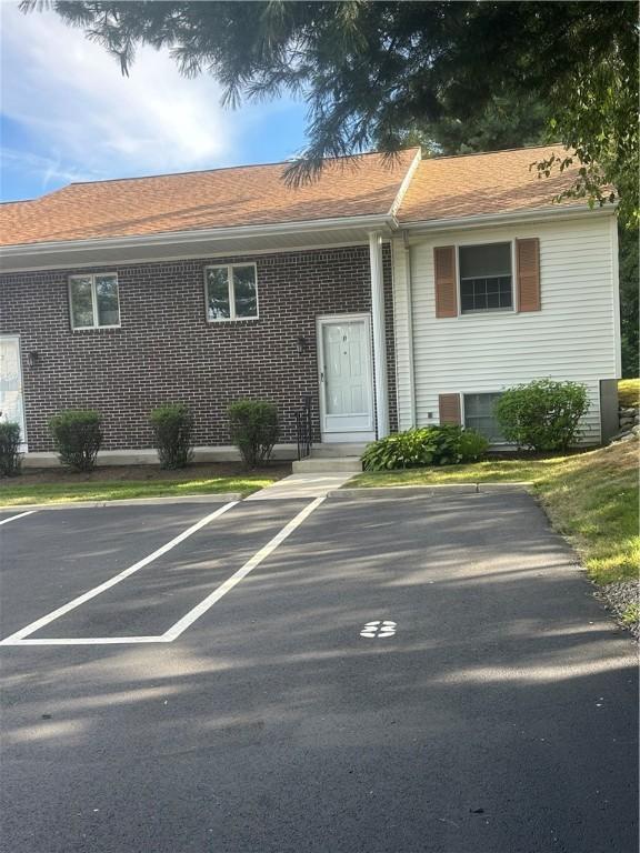 8 Scenery Ln Unit 8, Johnston, RI 02919 - photo 3