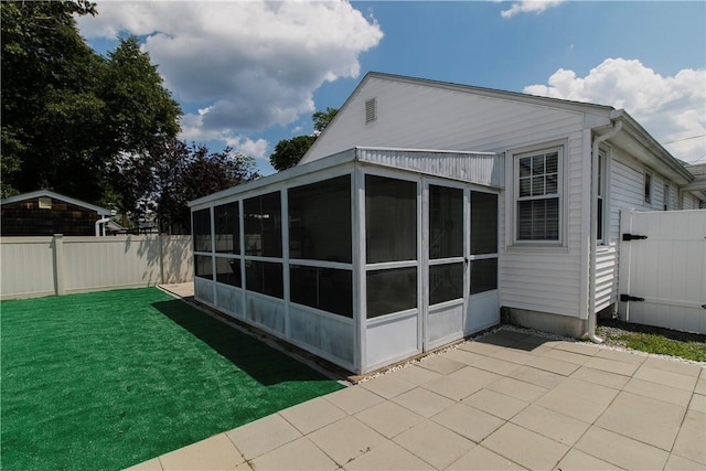 146 Saratoga Ave, Pawtucket, RI 02861 - photo 35
