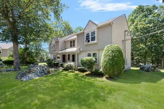 23 Birdie Ct, Coventry, RI 02816 - photo 2