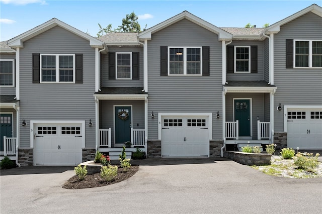 1196 Charles St Unit 6, North Providence, RI 02904 - photo 1