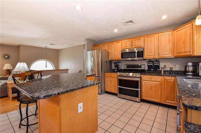 17 Middle St, North Providence, RI 02911 - photo 12