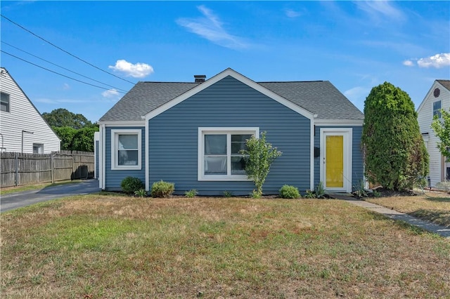 49 Nimitz Rd, East Providence, RI 02916 - photo 1
