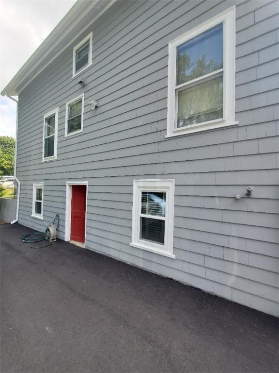 117 Farnum Pike, Smithfield, RI 02917 - photo 16