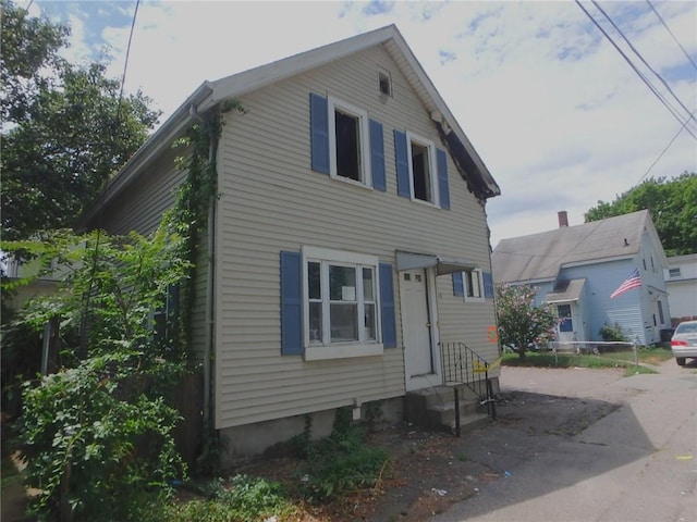 14 Martin Ct, Pawtucket, RI 02860 - photo 1