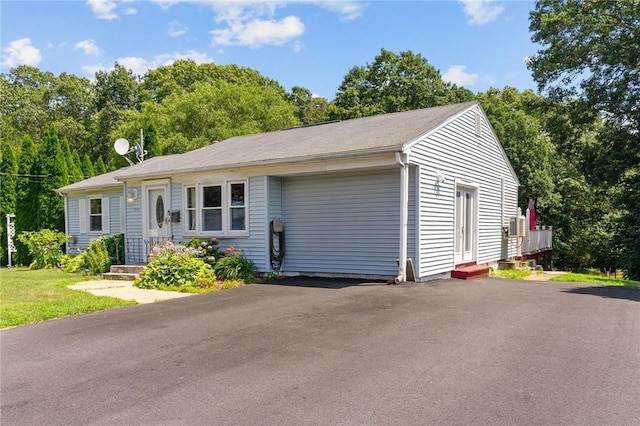 209 Bayberry Rd, Woonsocket, RI 02895 - photo 48