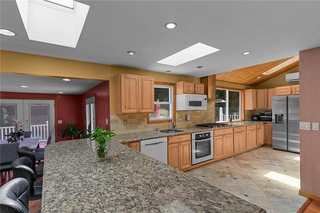 209 Bayberry Rd, Woonsocket, RI 02895 - photo 4