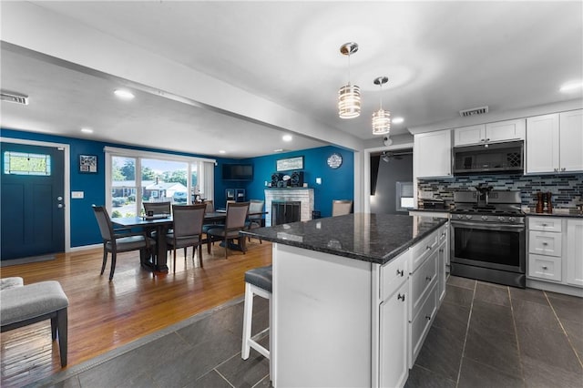 110 Wethersfield Dr, Warwick, RI 02886 - photo 13