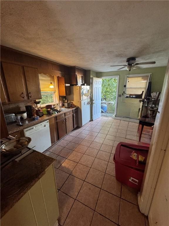 365 Union Ave, Providence, RI 02909 - photo 7