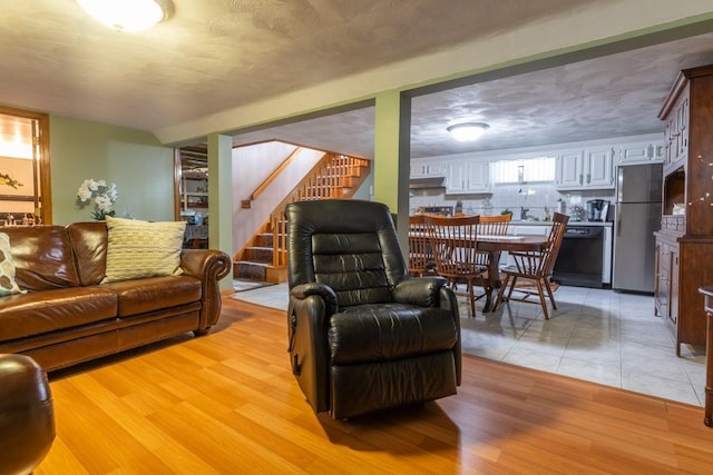 275 Columbus Ave, Pawtucket, RI 02861 - photo 22
