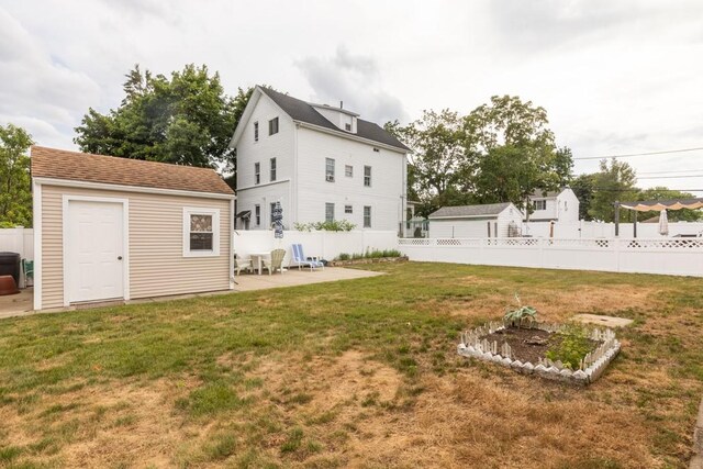 275 Columbus Ave, Pawtucket, RI 02861 - photo 32