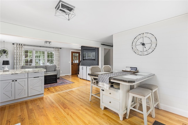 70 Rosemary Dr, North Kingstown, RI 02852 - photo 3