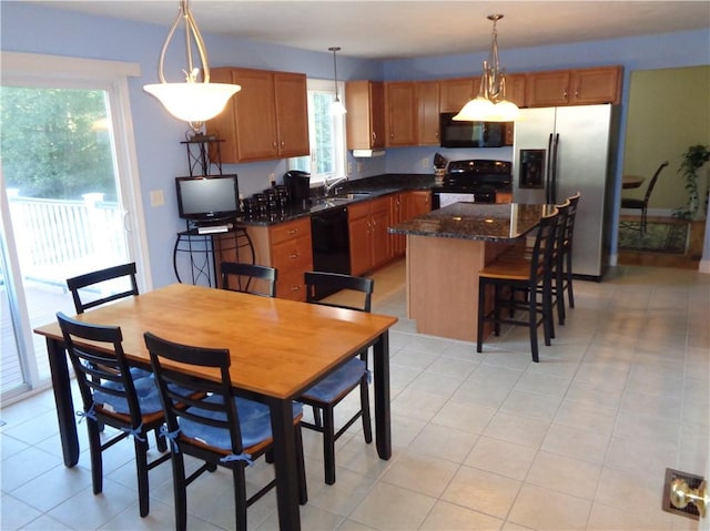 128 W Rd, Cumberland, RI 02864 - photo 9