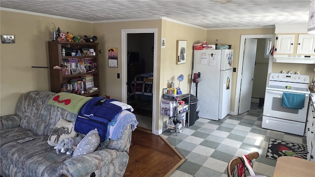 741 Main Rd, Tiverton, RI 02878 - photo 14