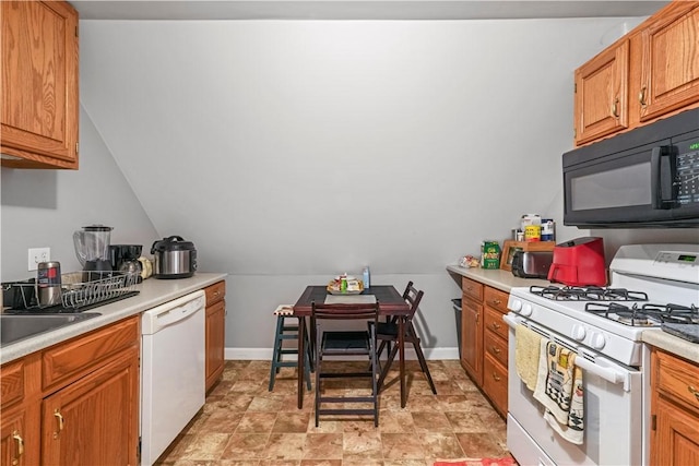 177 Logee St, Woonsocket, RI 02895 - photo 8