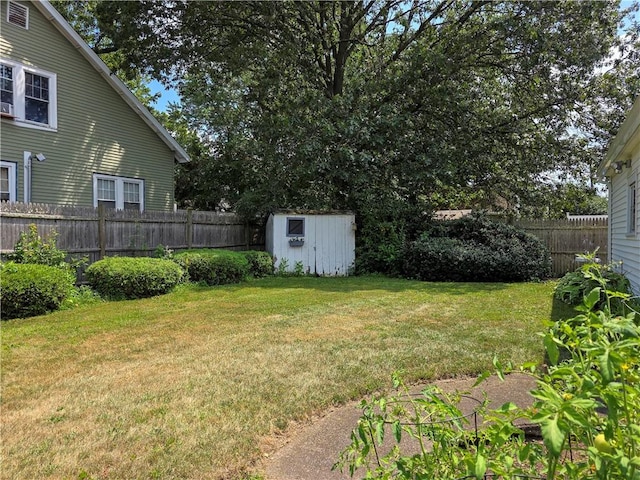 185 Hunts Ave, Pawtucket, RI 02861 - photo 25