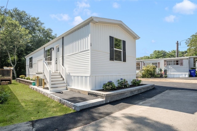 34 Foxtrot Dr, Charlestown, RI 02813 - photo 2
