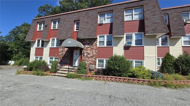 422 Smithfield Ave Unit 1, Pawtucket, RI 02860 - photo 9