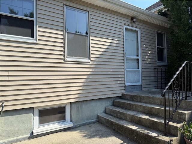 92 N Maple Ave NE, Barrington, RI 02806 - photo 4