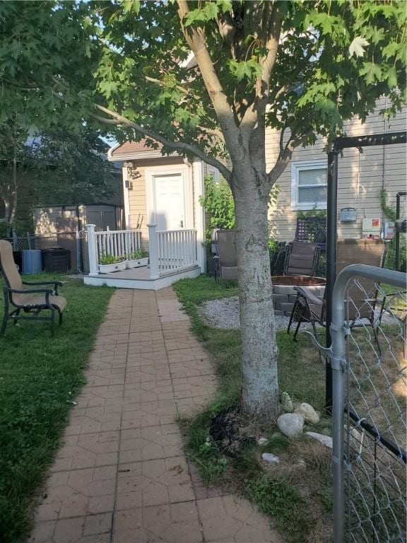1025 Park Ave, Woonsocket, RI 02895 - photo 25