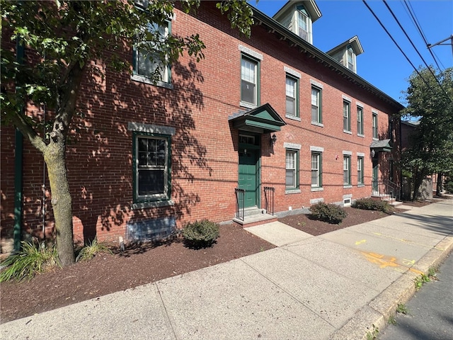 1742 Lonsdale Ave Unit 5, Lincoln, RI 02865 - photo 4