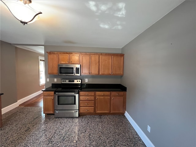 1742 Lonsdale Ave Unit 5, Lincoln, RI 02865 - photo 25