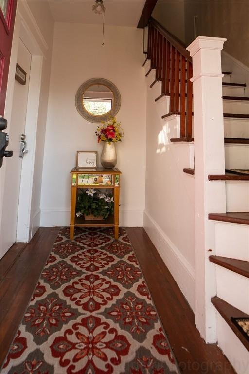 33 Fulton St, Warwick, RI 02889 - photo 5