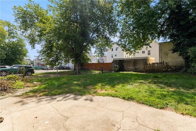 27 Collins Ave, Pawtucket, RI 02860 - photo 18