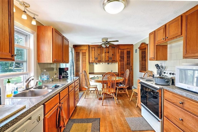 5 Pettee Ave, North Kingstown, RI 02852 - photo 17