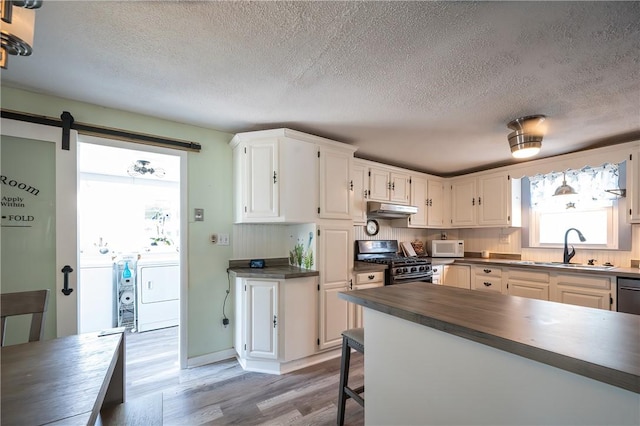 21 Wilcox St, Warwick, RI 02889 - photo 17