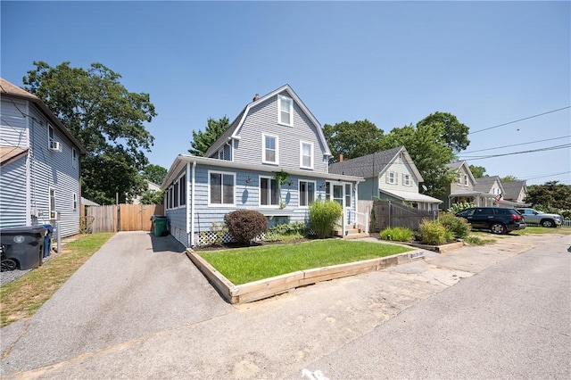 21 Wilcox St, Warwick, RI 02889 - photo 3