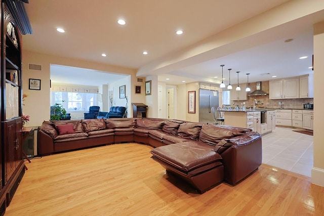 65 Sargent Ave, Providence, RI 02906 - photo 10
