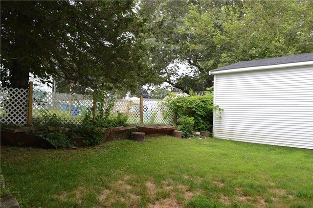 122 Larch St, Woonsocket, RI 02895 - photo 22