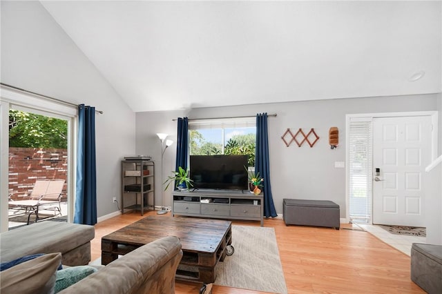 933 Williamsburg Cir, Warwick, RI 02886 - photo 3