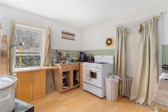 64 Chestnut Ave, Cranston, RI 02920 - photo 24