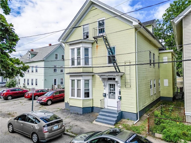 71 Lyon St, Pawtucket, RI 02860 - photo 2
