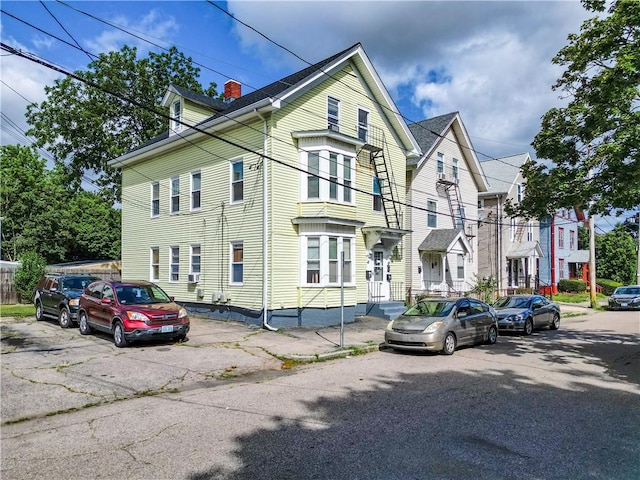 71 Lyon St, Pawtucket, RI 02860 - photo 3