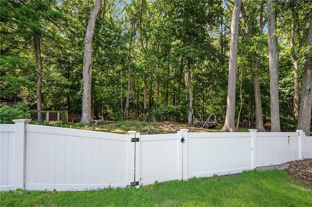 69 Overlook Dr, Warwick, RI 02818 - photo 24
