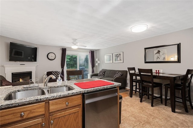 450 Providence St Unit 27, West Warwick, RI 02893 - photo 9