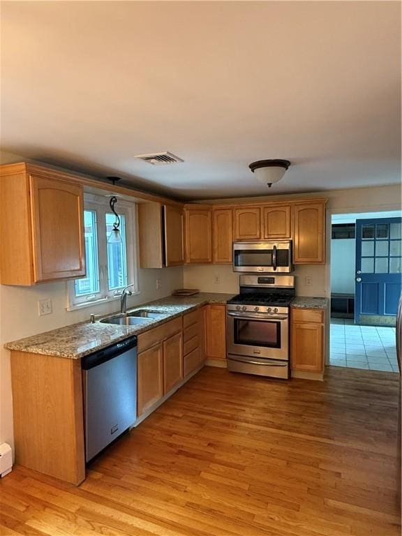 40 Meredith Dr, Cranston, RI 02920 - photo 18