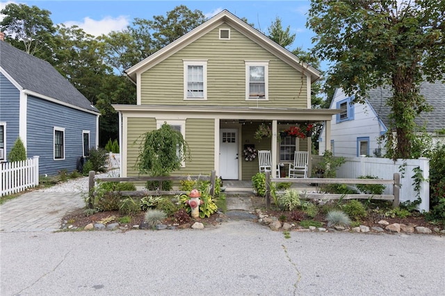 42 Castle St, East Greenwich, RI 02818 - photo 1