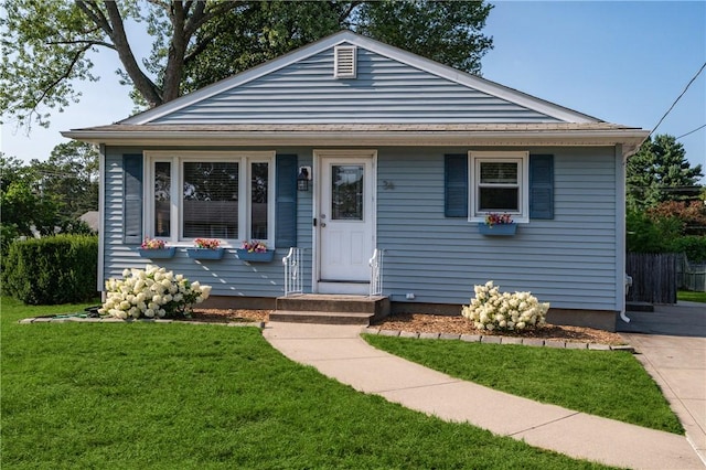34 Dearborn Dr, East Providence, RI 02915 - photo 1