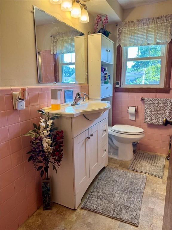 52 Kalmer Rd, Warwick, RI 02886 - photo 25