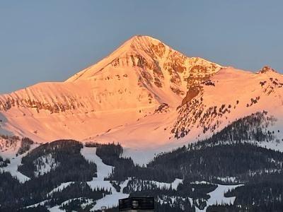 view of mountain feature